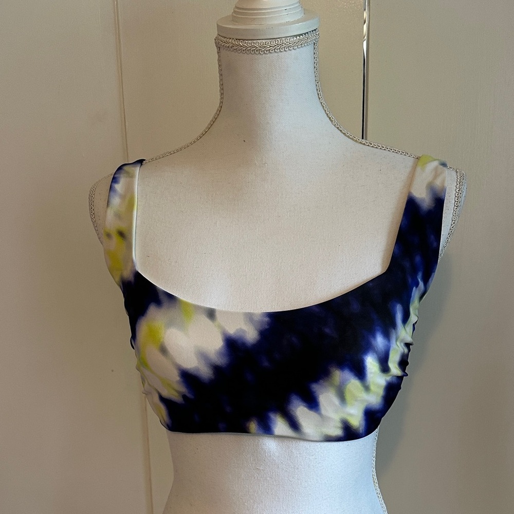 Athleta Blue and Yellow Tie-Dye Swim Top w/underwire